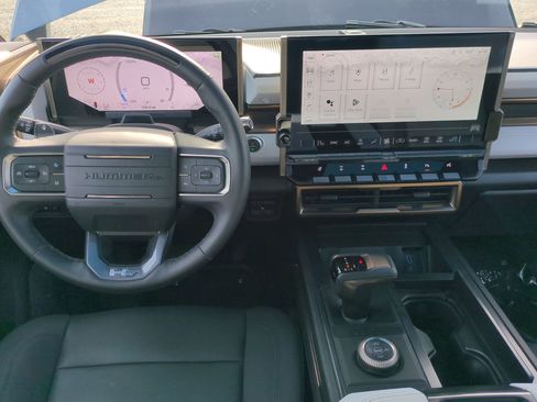 Certified 2024 GMC Hummer EV 3X w/ Omega Edition AWD/4WD image 37