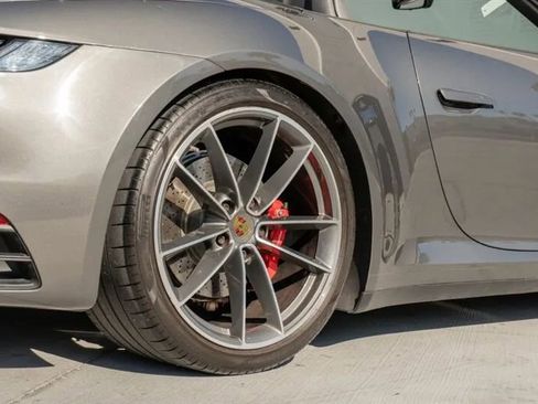 Used 2021 Porsche 911 Carrera S image 40