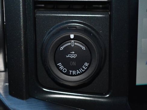 Used 2022 Ford F150 Lariat w/ Equipment Group 502A High image 25