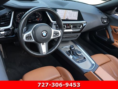 Used 2020 BMW Z4 M40i w/ Premium Package image 17