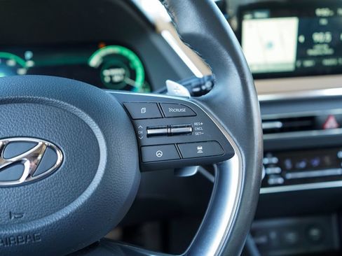 Used 2021 Hyundai Sonata Limited FWD image 31
