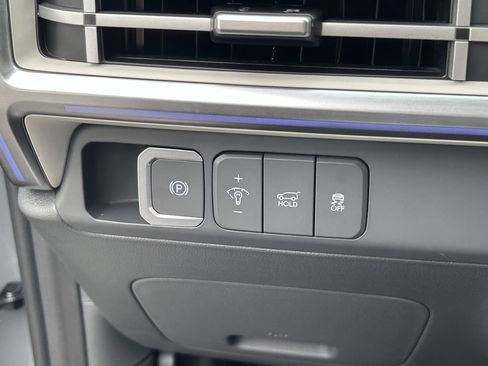 New 2026 Hyundai Santa Fe Limited FWD image 29