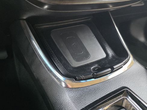 Used 2018 Toyota Avalon Limited image 20