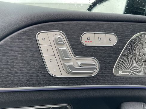 New 2025 Mercedes-Benz GLS 450 4MATIC image 16