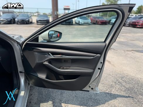 Used 2023 MAZDA MAZDA3 s AWD/4WD image 22