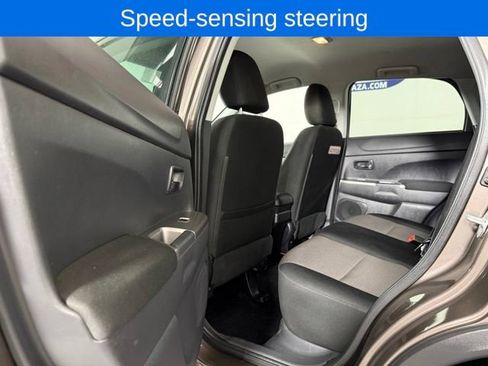 Used 2018 Mitsubishi Outlander Sport ES AWD/4WD image 13