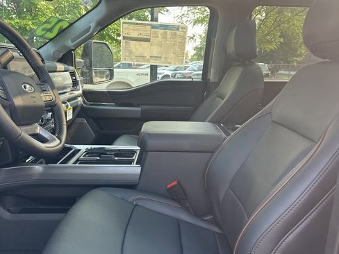 New 2025 Ford F250 Lariat w/ Lariat Ultimate Package image 14