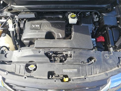 Used 2019 Nissan Pathfinder SV FWD image 7