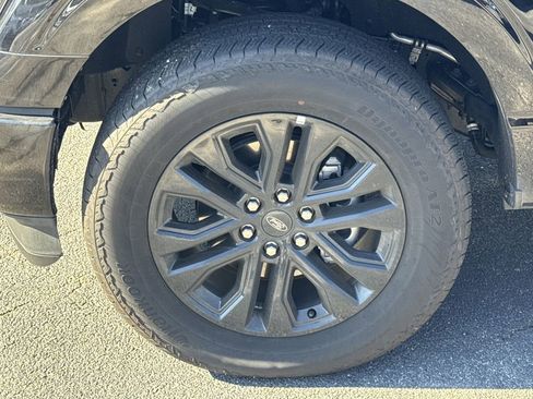 New 2025 Ford F150 Lariat w/ Equipment Group 501A Mid image 11