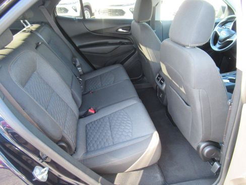 Used 2020 Chevrolet Equinox LT FWD image 28