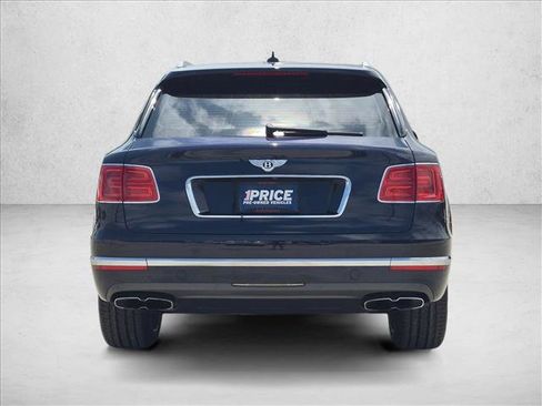 Used 2019 Bentley Bentayga AWD/4WD image 7