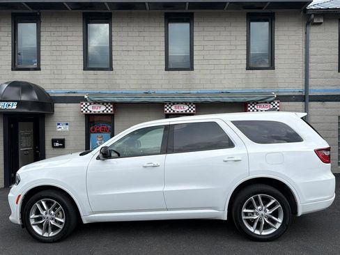 Used 2025 Dodge Durango GT w/ Trailer Tow Group IV AWD/4WD image 2