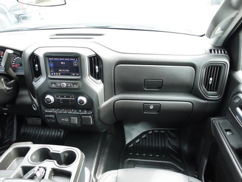 Used 2024 GMC Sierra 1500 Pro w/ Pro Value Package AWD/4WD image 39
