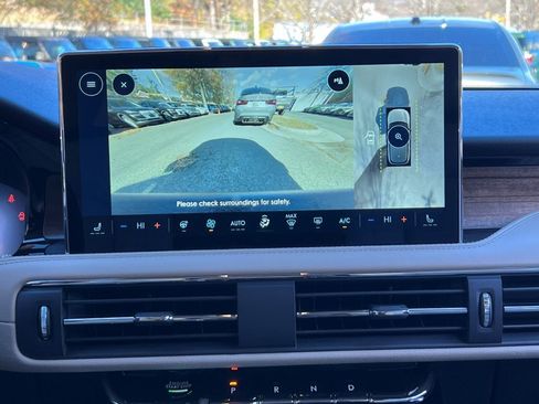 New 2026 Lincoln Corsair Reserve image 17