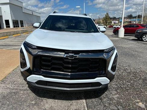 New 2026 Chevrolet Equinox ACTIV FWD image 3