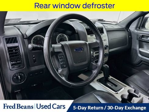 Used 2010 Ford Escape XLT AWD/4WD image 12