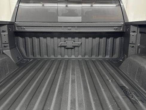 Used 2023 Chevrolet Silverado 1500 RST w/ Redline Edition AWD/4WD image 32