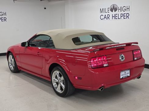 Used 2007 Ford Mustang GT Premium RWD image 19