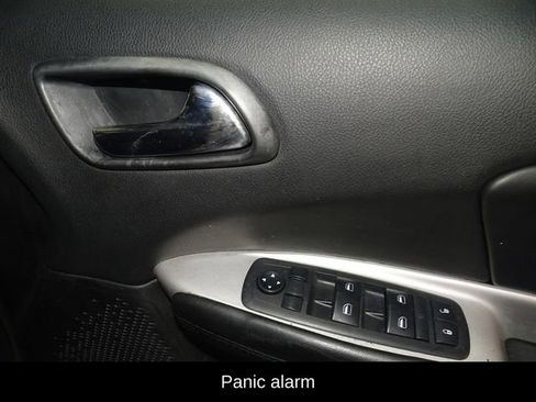 Used 2018 Dodge Journey SE w/ Popular Equipment Group image 13