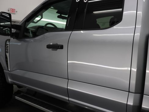 Used 2024 Ford F250 XLT w/ FX4 Off-Road Package AWD/4WD image 31