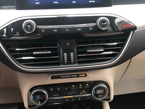 Used 2021 Ford Escape SEL w/ Technology Package FWD image 20
