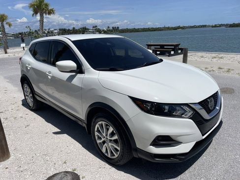 Used 2021 Nissan Rogue Sport S FWD image 31