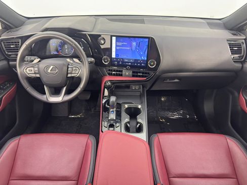 Used 2023 Lexus NX 250 FWD w/ Towing Package (2000 Lbs) image 13