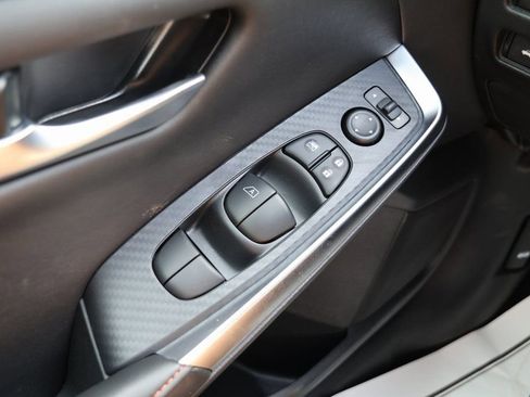 New 2025 Nissan Sentra SR image 14