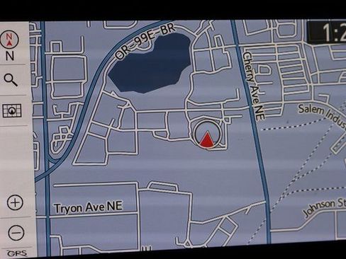 Used 2023 Toyota Sienna Platinum image 26