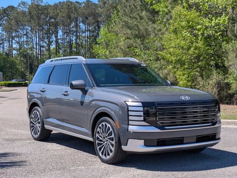 Used 2026 Hyundai Palisade Calligraphy image 3