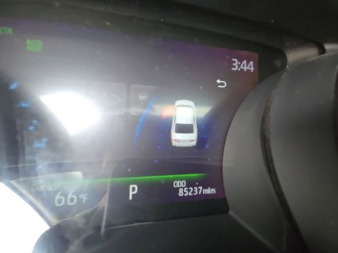 Used 2023 Toyota Camry XSE w/ Navigation Package FWD image 11