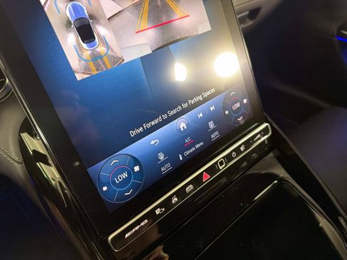 Used 2024 Mercedes-Benz SL 55 AMG 4MATIC image 35