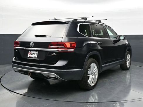 Used 2018 Volkswagen Atlas SEL Premium image 7