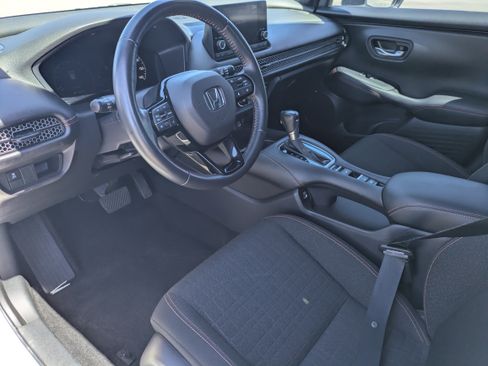 Used 2023 Honda HR-V Sport image 24
