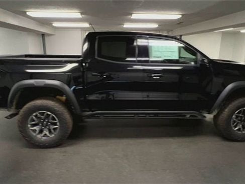 New 2025 Chevrolet Colorado ZR2 w/ Technology Package image 9