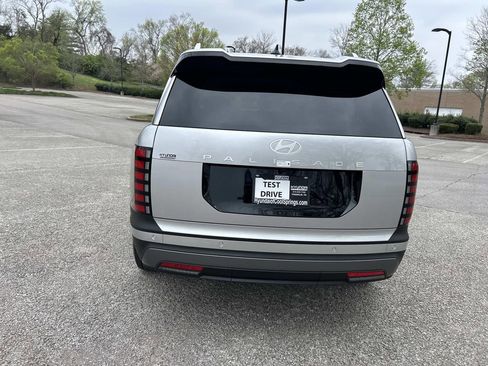 New 2026 Hyundai Palisade SEL image 6