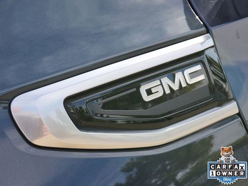 Used 2022 GMC Yukon XL Denali w/ Denali Premium Package image 15