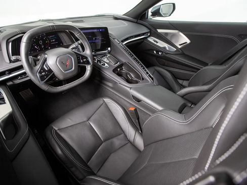 Used 2020 Chevrolet Corvette Stingray Preferred Cpe w/ 2LT Preferred Equipment Group RWD image 5