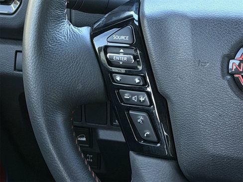 Used 2025 Nissan Frontier PRO-4X w/ Pro Convenience Package image 14