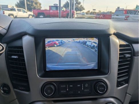 Used 2020 GMC Yukon Denali w/ Denali Premium Package image 18