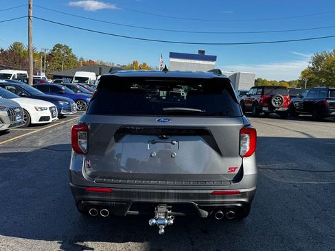Used 2024 Ford Explorer ST w/ Equipment Group 401A image 9