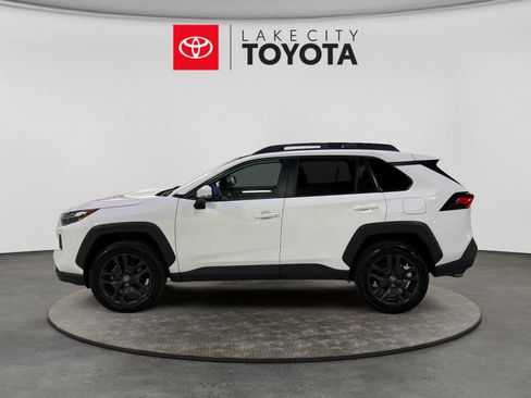 Used 2024 Toyota RAV4 Adventure AWD/4WD image 3