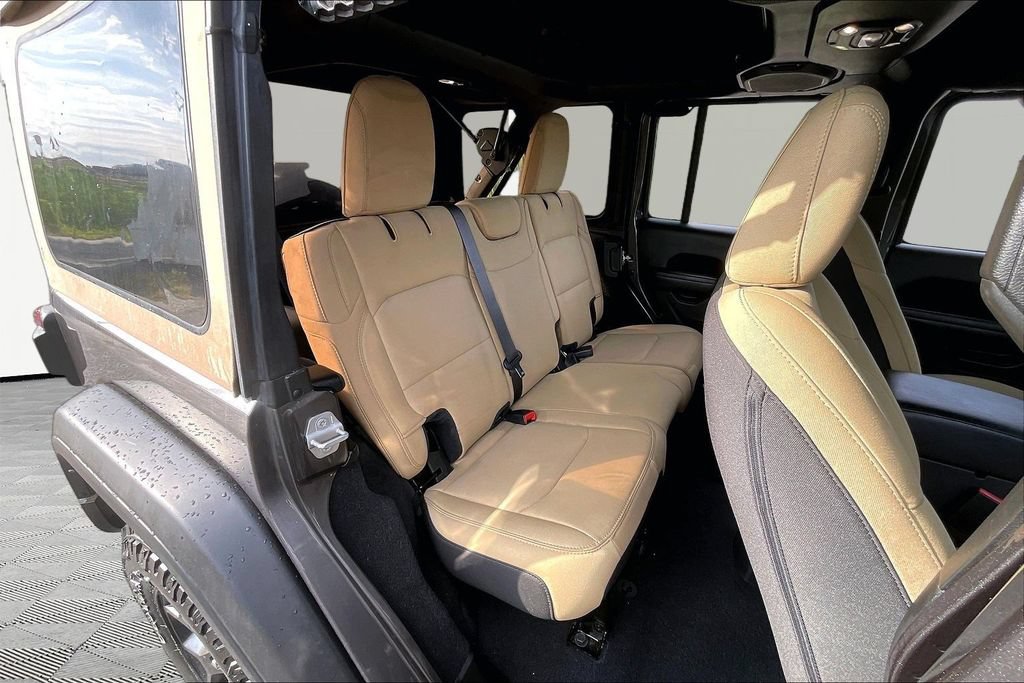 Used 2022 Jeep Wrangler Unlimited Sport AWD/4WD image 28