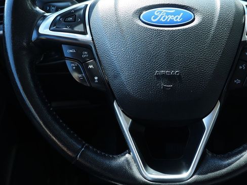 Used 2019 Ford Edge SEL w/ Equipment Group 201A image 52