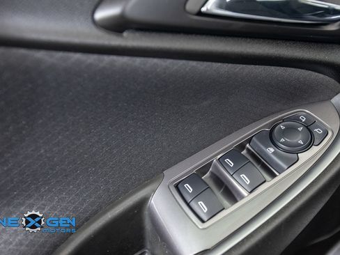 Used 2023 Chevrolet Malibu RS FWD image 12