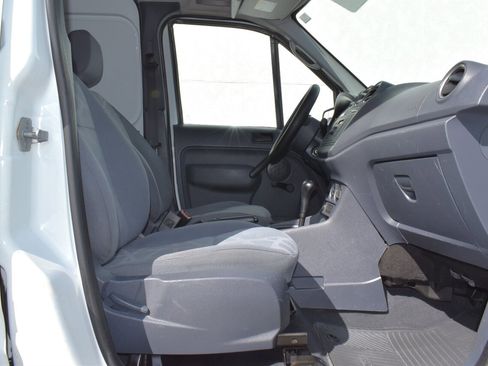 Used 2011 Ford Transit Connect XL image 22