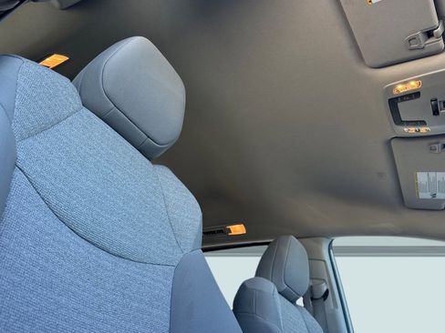 Used 2024 Toyota Sienna LE image 26