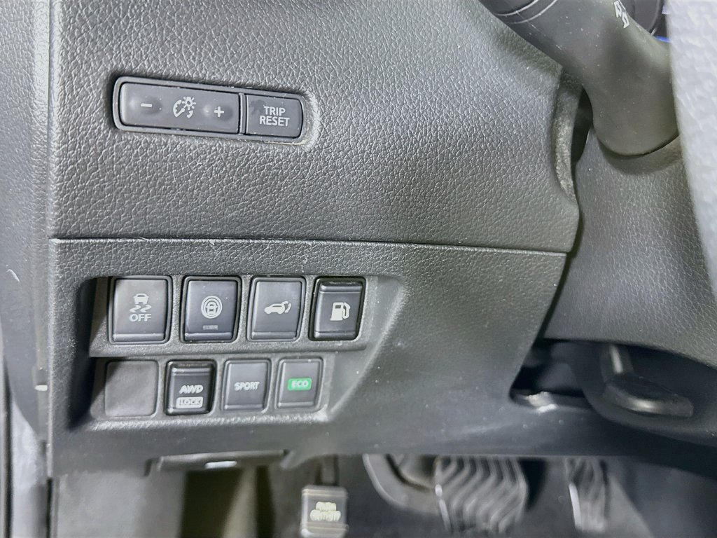 Certified 2020 Nissan Rogue SV AWD/4WD image 19