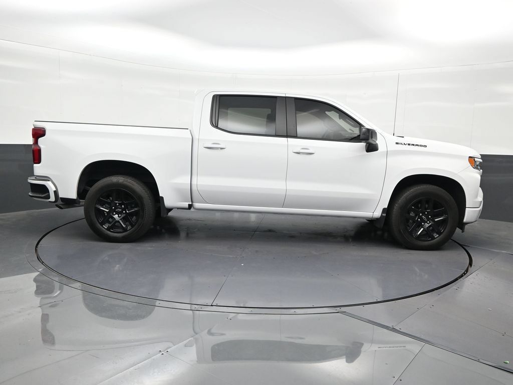 Used 2025 Chevrolet Silverado 1500 RST RWD image 7