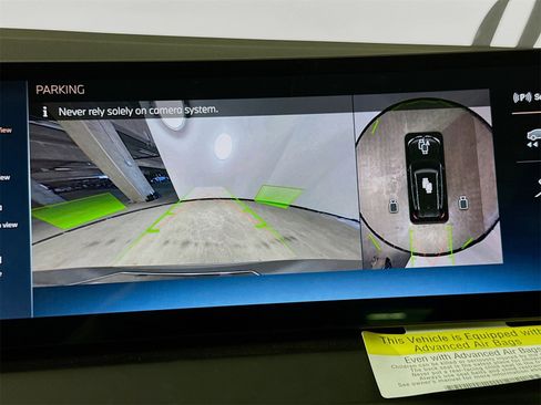 Used 2025 BMW X3 xDrive30i w/ Premium Package image 12